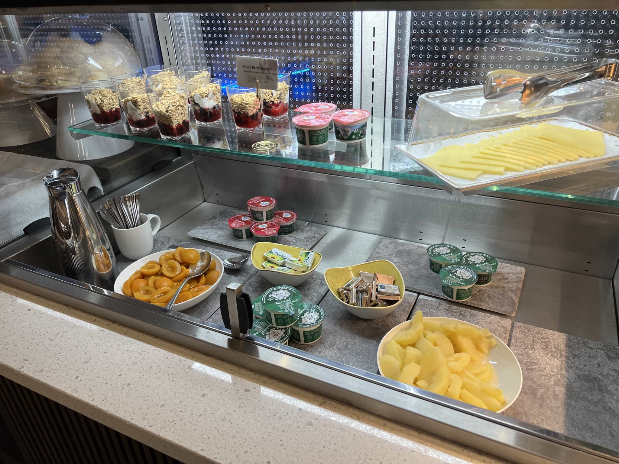 Review Plaza Premium Lounge, Edinburgh Airport Landing Lifestyle